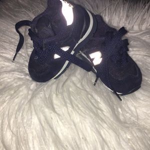 New Balance baby navy tennis shoes